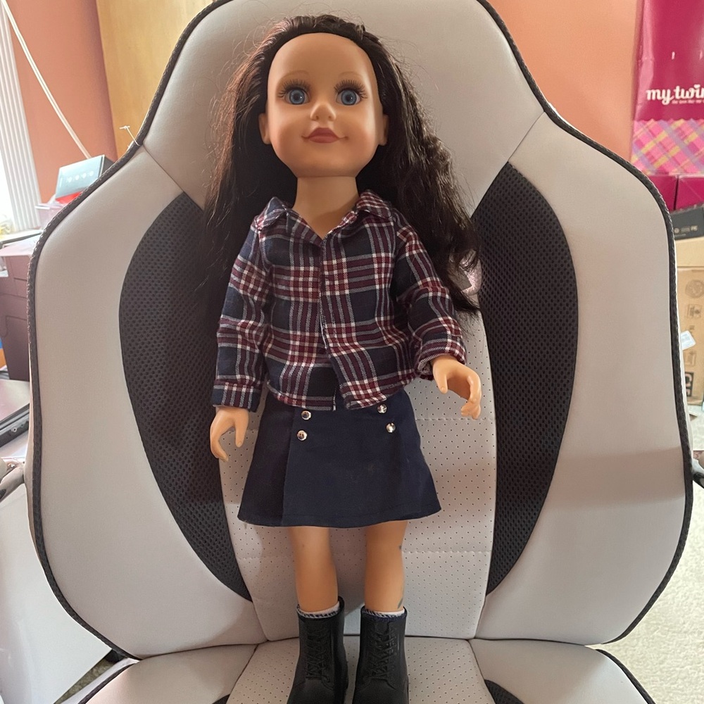 Journey Girl “ Dana” 18” tall doll